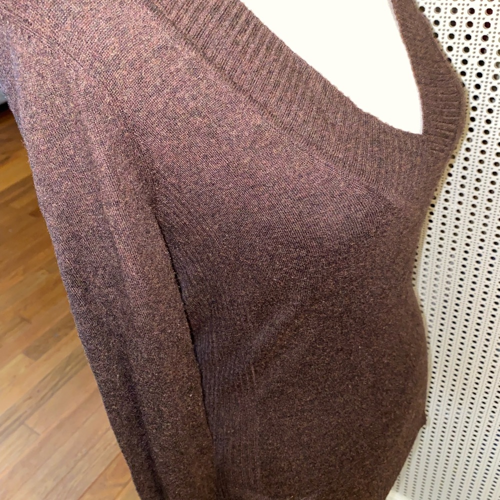 Express Chocolate V-Neck Women's Sweater - Picture 5 of 13